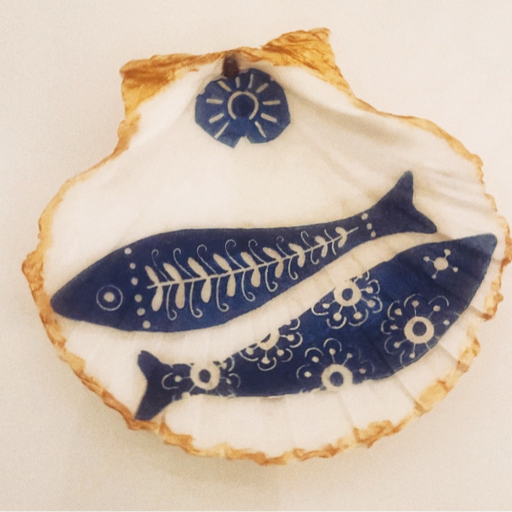Blue and White Decorative Shell Art